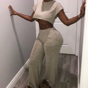 Fashion Nova 2 piece set